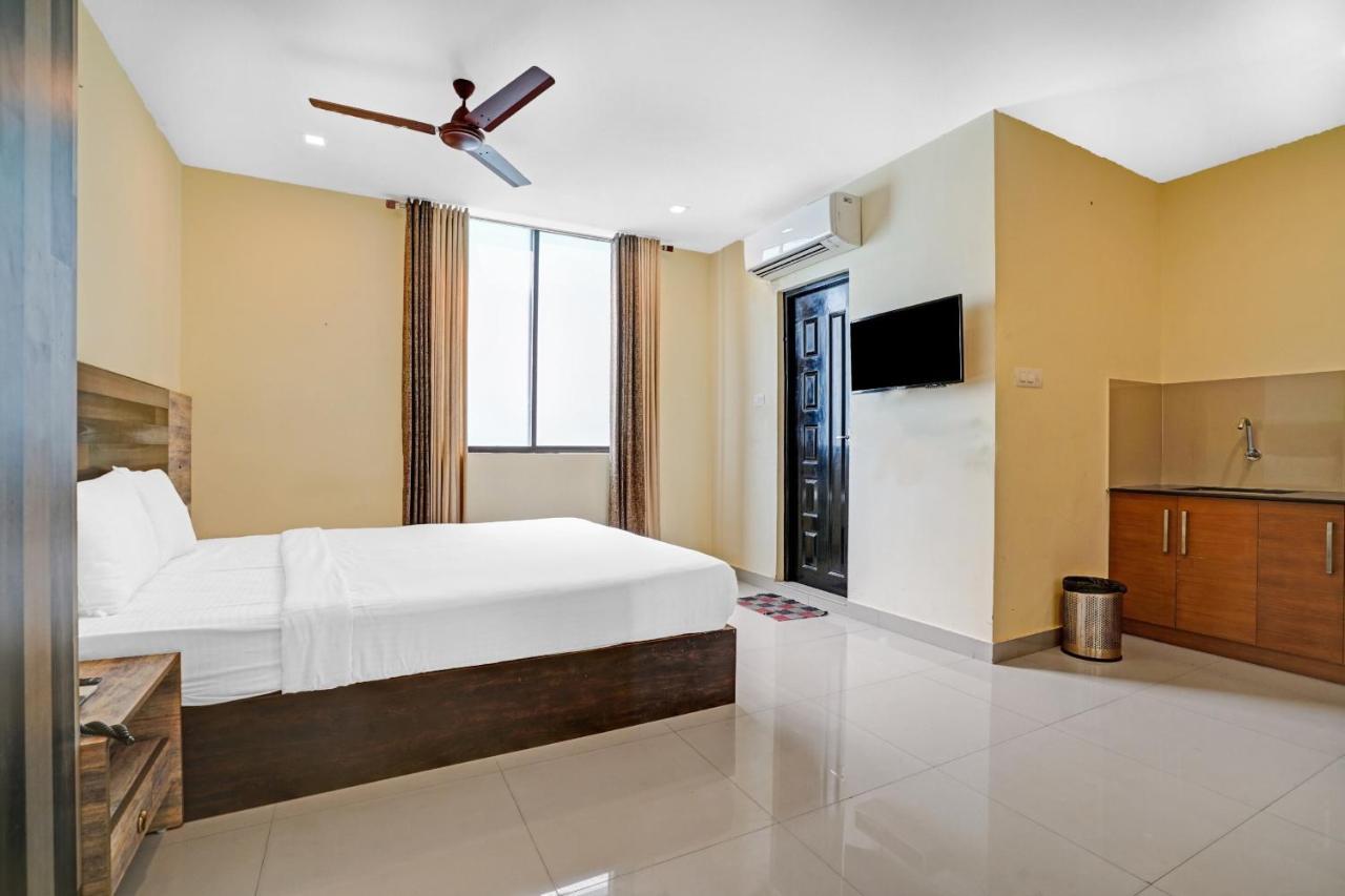 Capital O 87015 Hotel Al Salama Kochi 외부 사진
