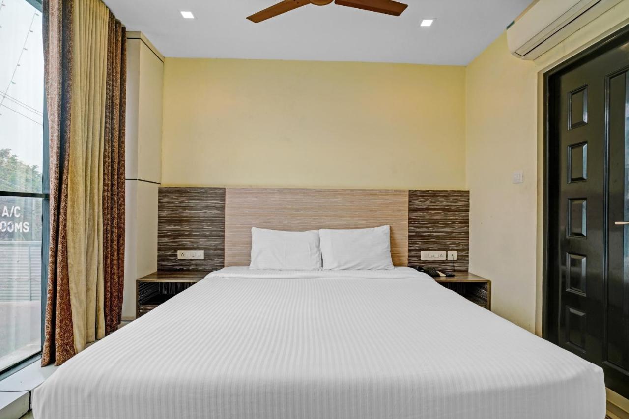 Capital O 87015 Hotel Al Salama Kochi 외부 사진