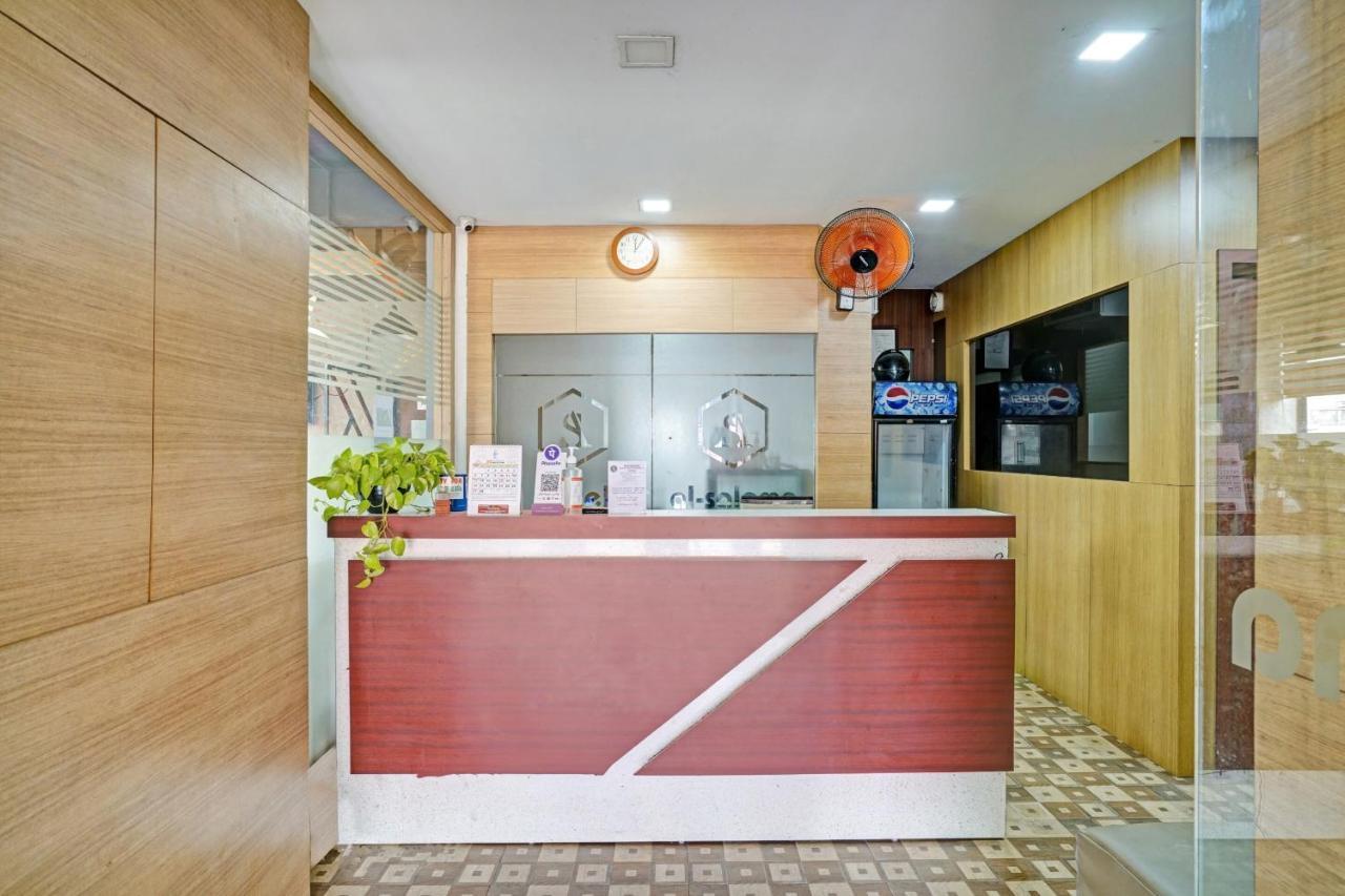 Capital O 87015 Hotel Al Salama Kochi 외부 사진