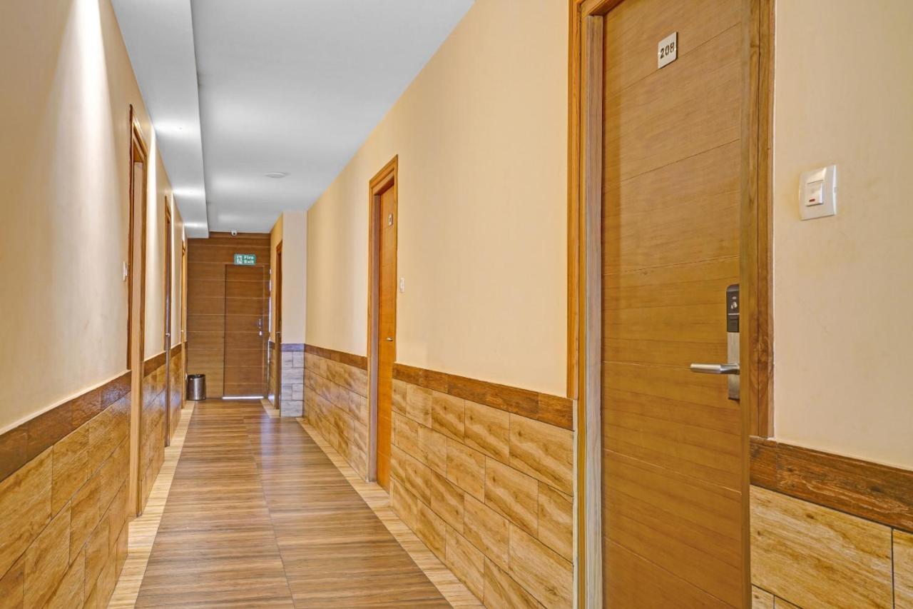 Capital O 87015 Hotel Al Salama Kochi 외부 사진